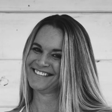 author Kelly Thielbahr